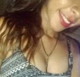 Alessandra silva de 19 aninhos moradora de são luís – ma caiu na net masturbando