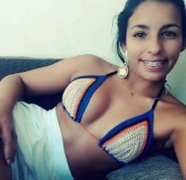 Morena carioca de duque de caxias trepando com o namorado